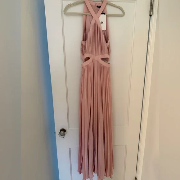 NWT Maje Pleated Pink Dress Size 38. - Picture 8 of 11